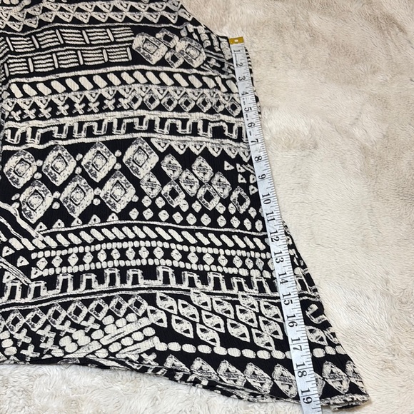 Silence + Noise Geometric Black and White Trousers - Picture 8 of 8